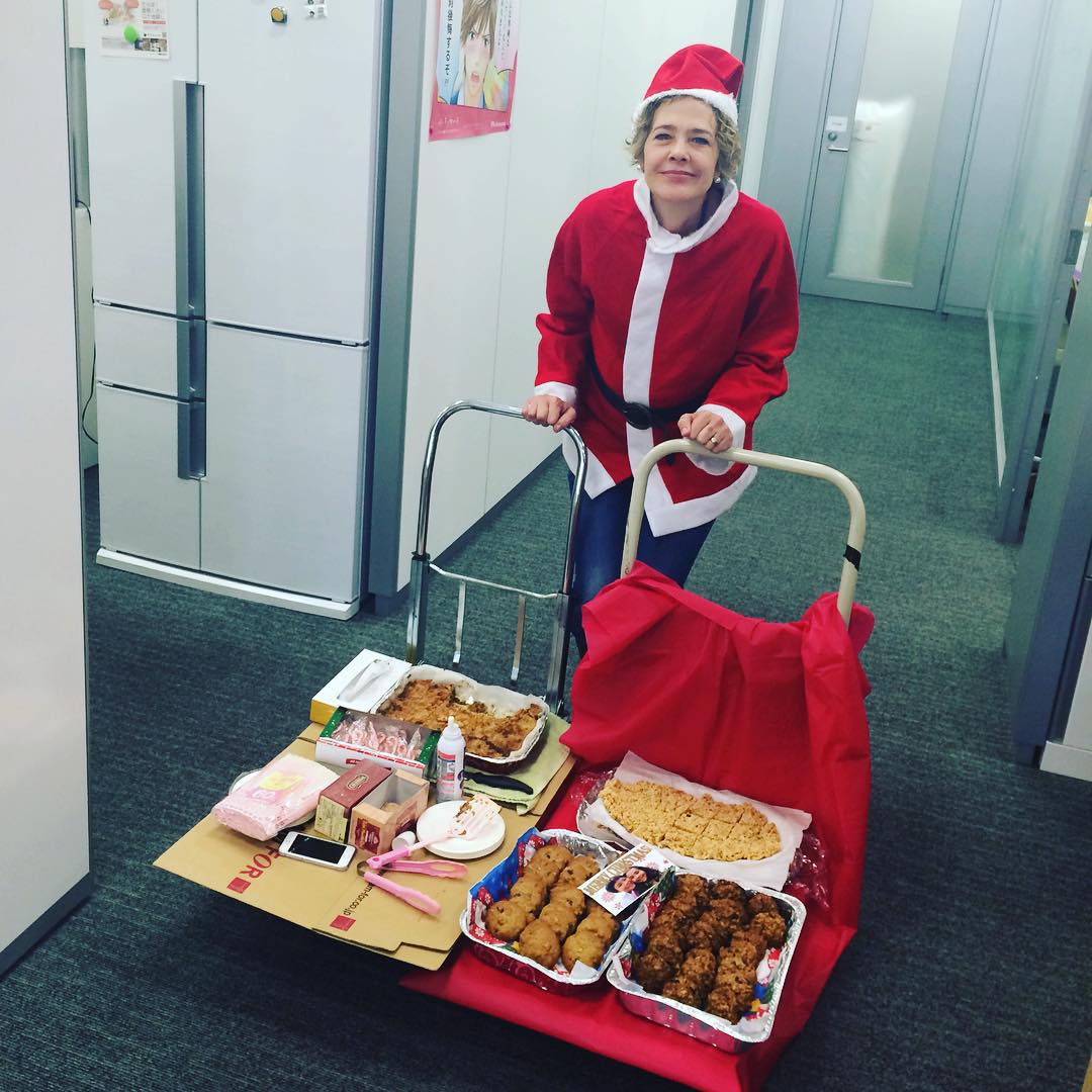 Our Santa is here!!!! Thank you Julie:)